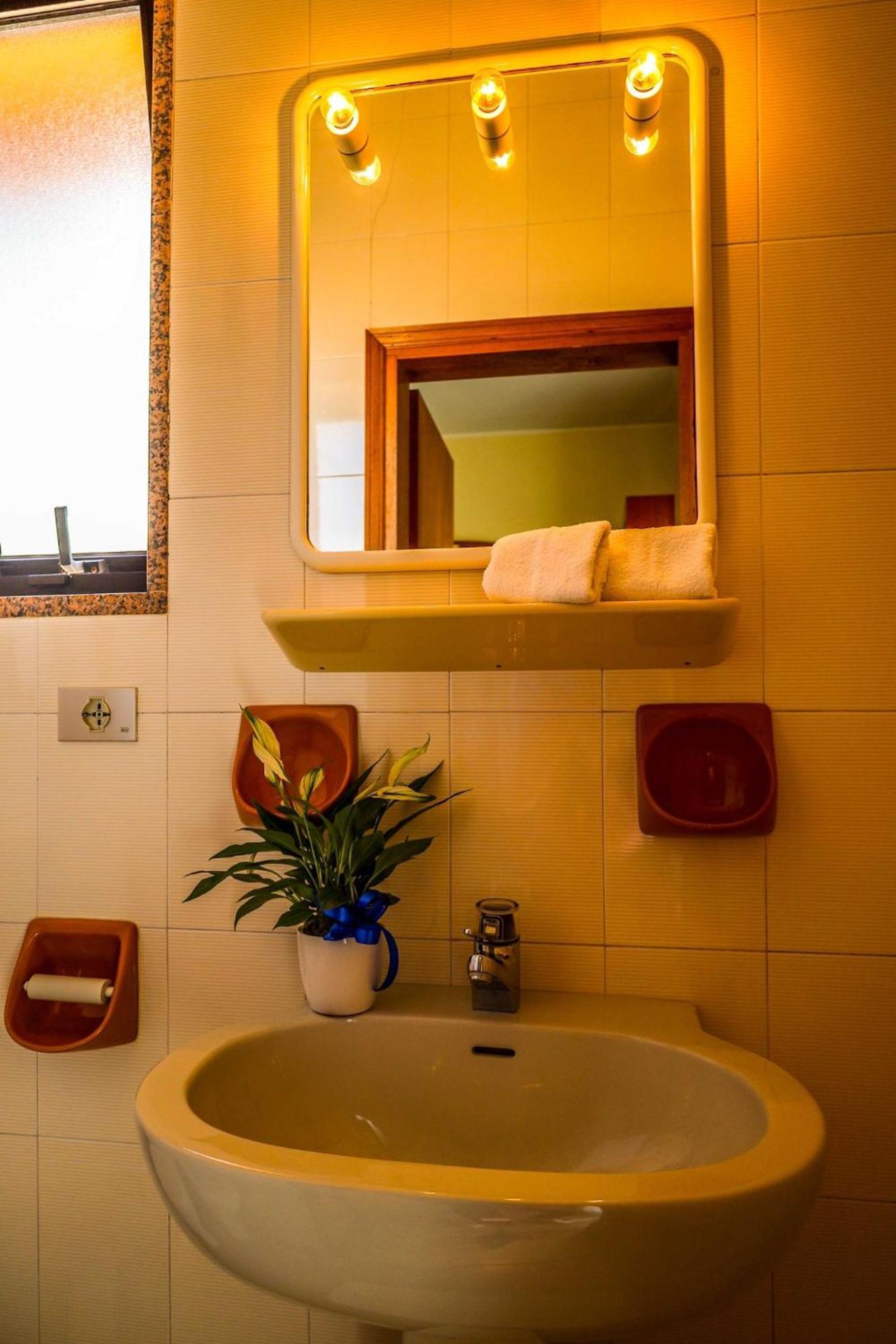 Easy Hotel Meryon Sottomarina Luaran gambar