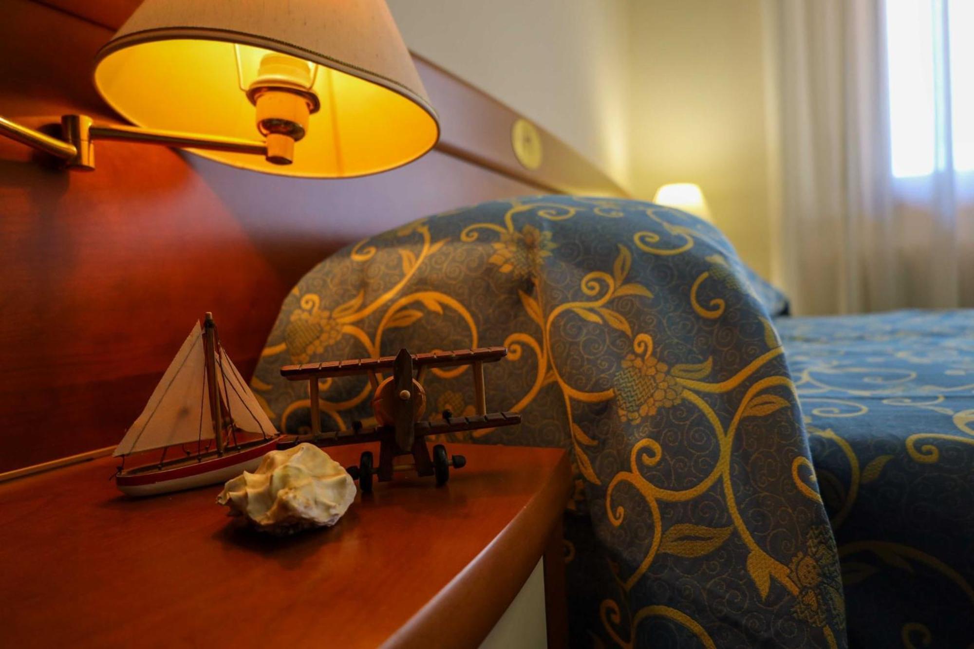 Easy Hotel Meryon Sottomarina Luaran gambar