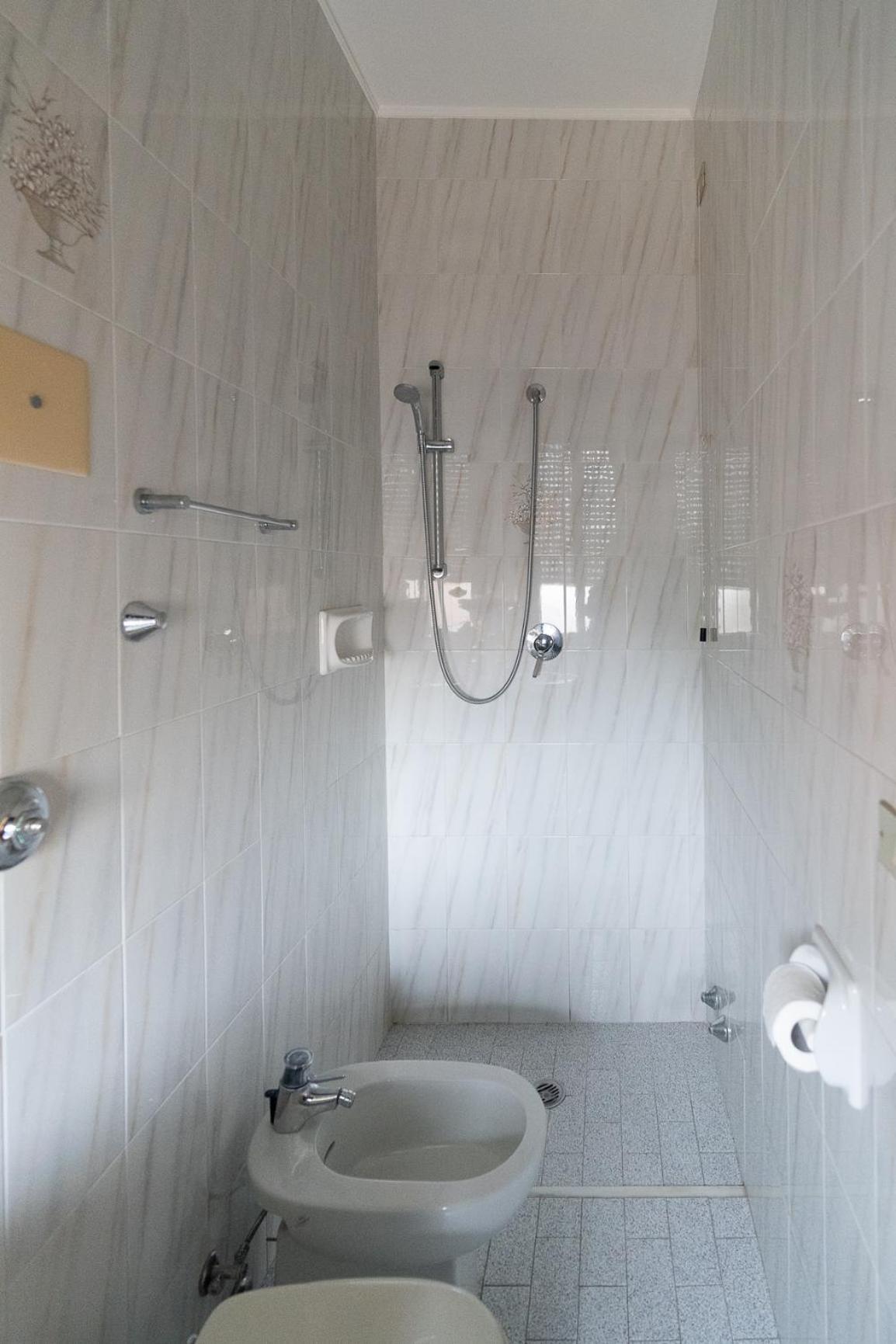 Easy Hotel Meryon Sottomarina Bilik gambar